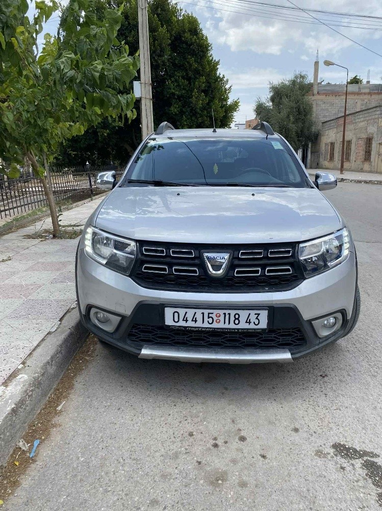 داسيا سانديرو للبيع - 2