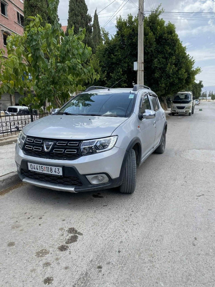 داسيا سانديرو للبيع - 1