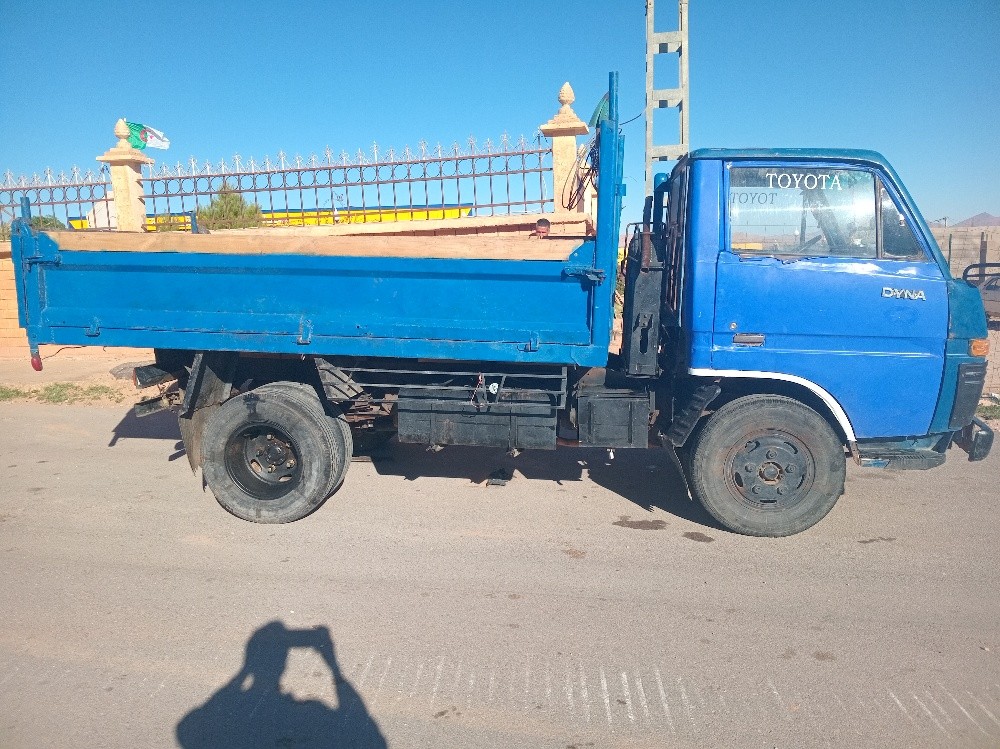 شاحنة طويوطا  - 4
