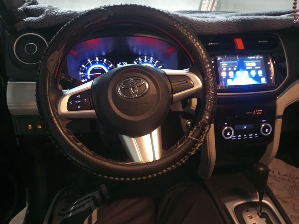 Toyota Rush - 5