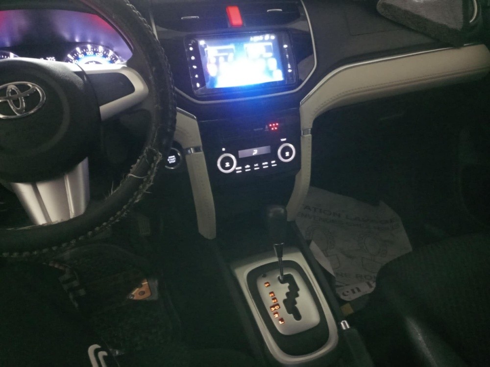 Toyota Rush - 6