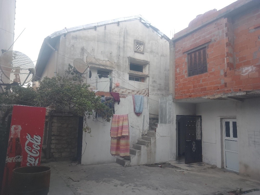 فبلا سكنية للبيع  - 2