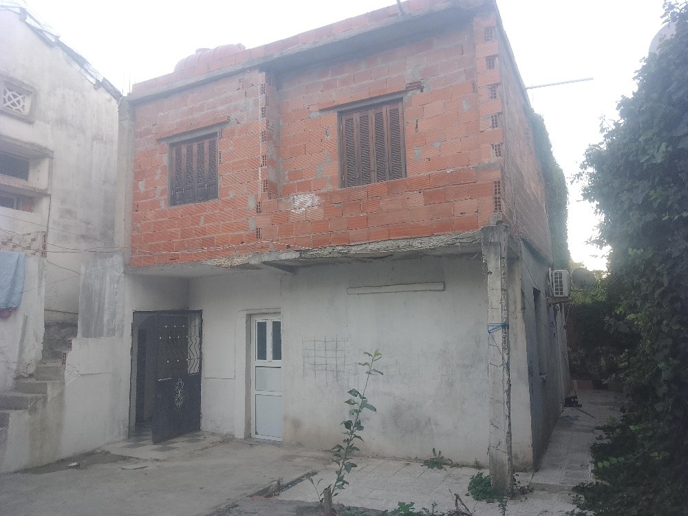 فبلا سكنية للبيع  - 1