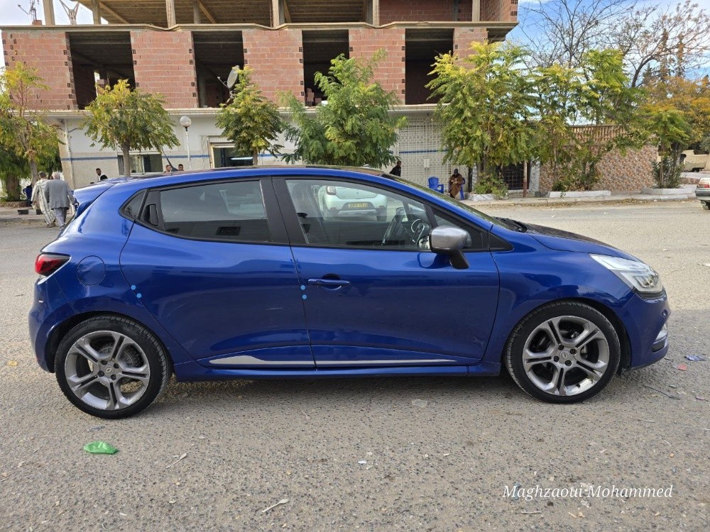 clio - 13