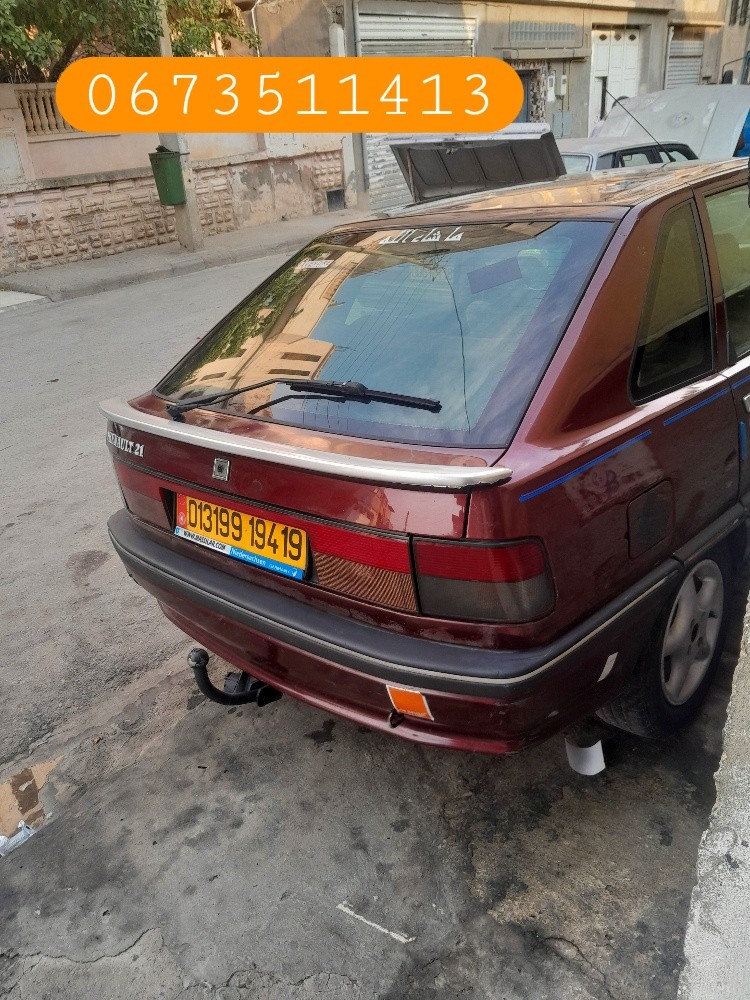 سيارة رينو 21 للبيع - 2