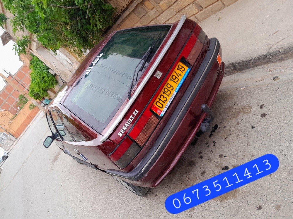 سيارة رينو 21 للبيع - 11