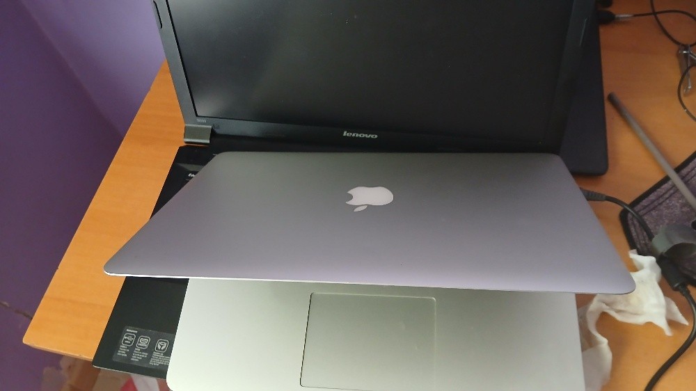 macbook air - 3