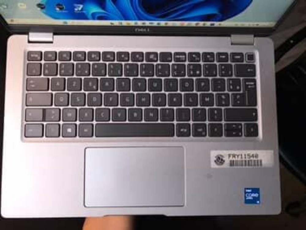 Dell - 5
