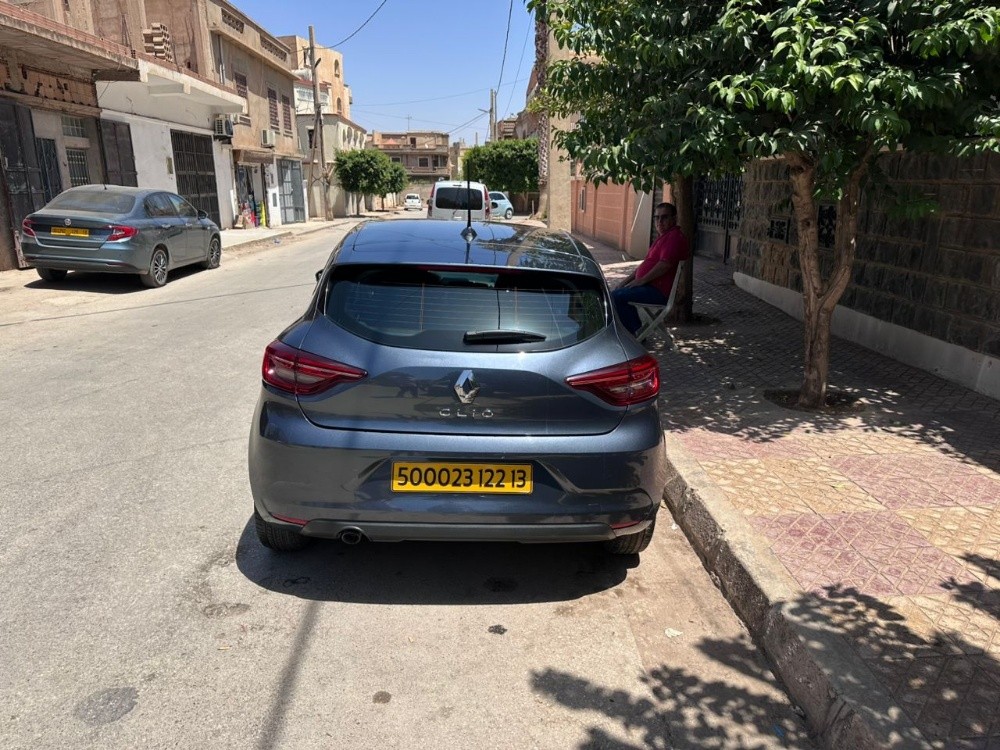 رينو كليو للبيع  - 3