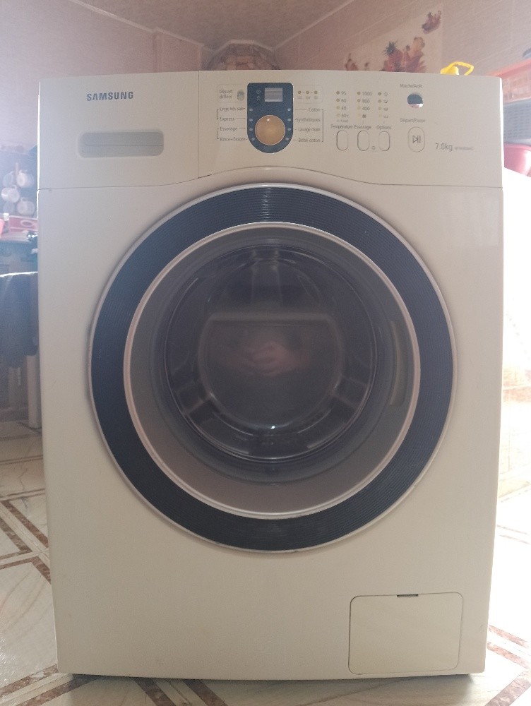 Samsung - 1