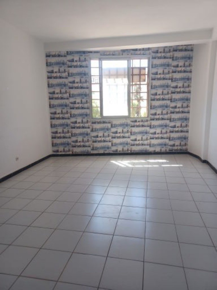 Local a vendre  - 3