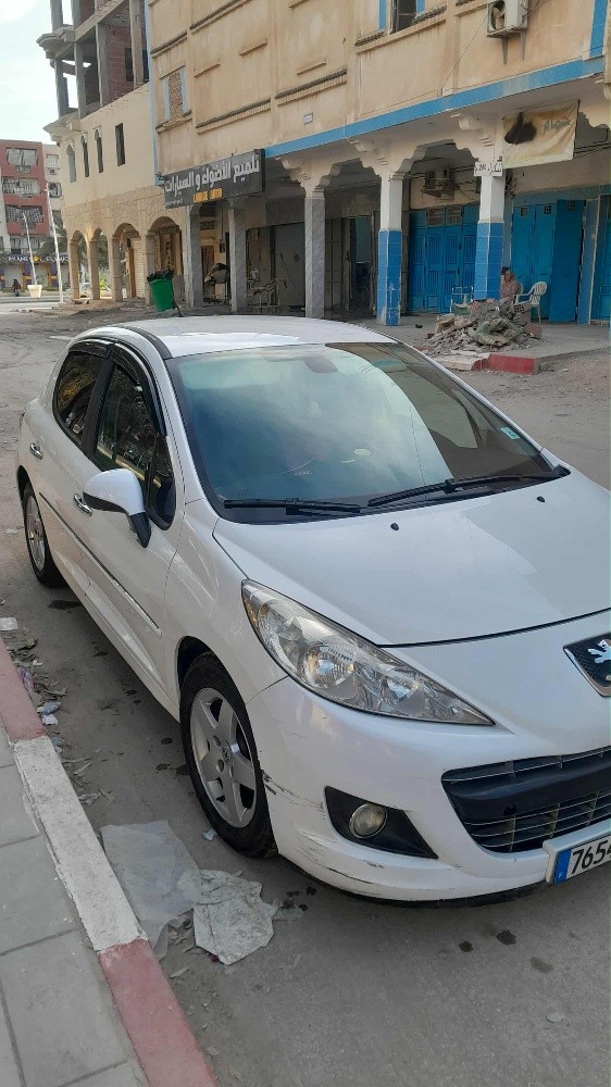 بيع سيارة 207 - 7