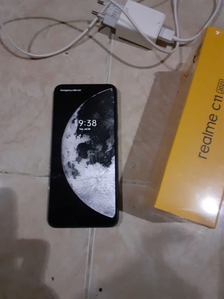 realme 11 - 2