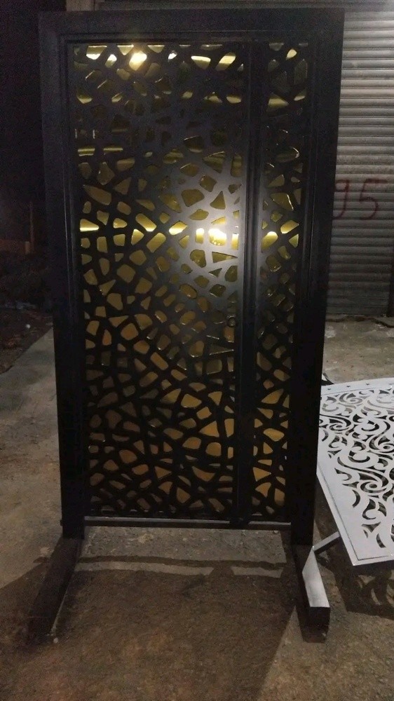 حدادة فنية وتصليح لي ريدو الكتريك وصنع كل ما يتعلق بالحديد	 - 8