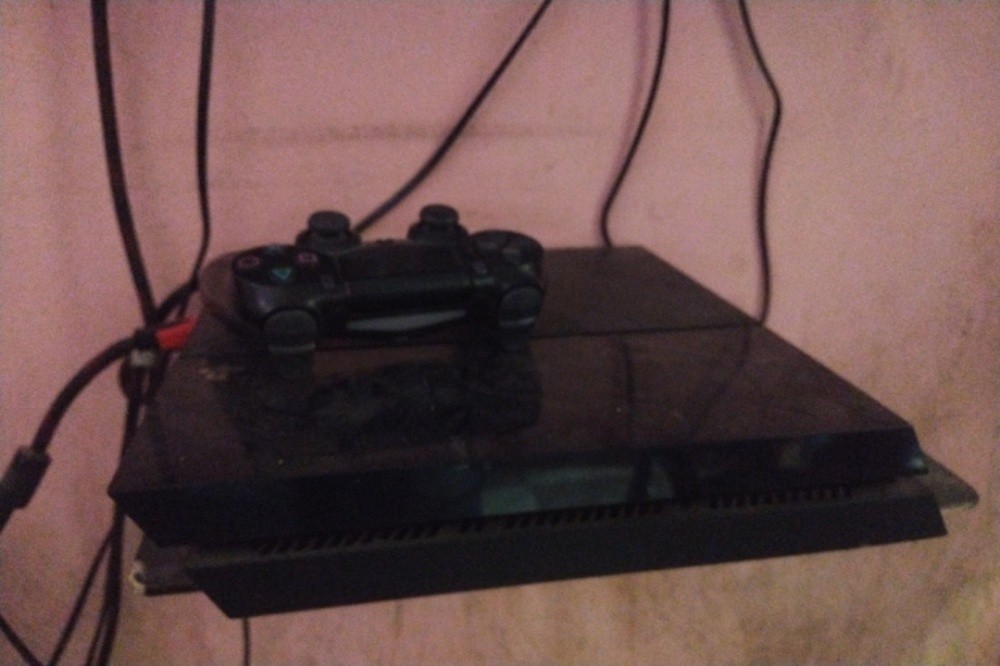 play station - 1