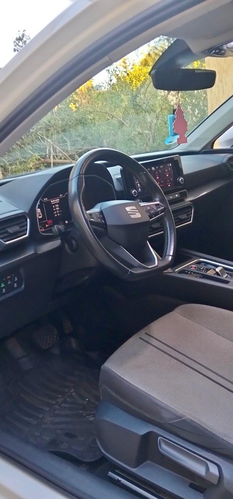 Seat Leon essence finision style - 9