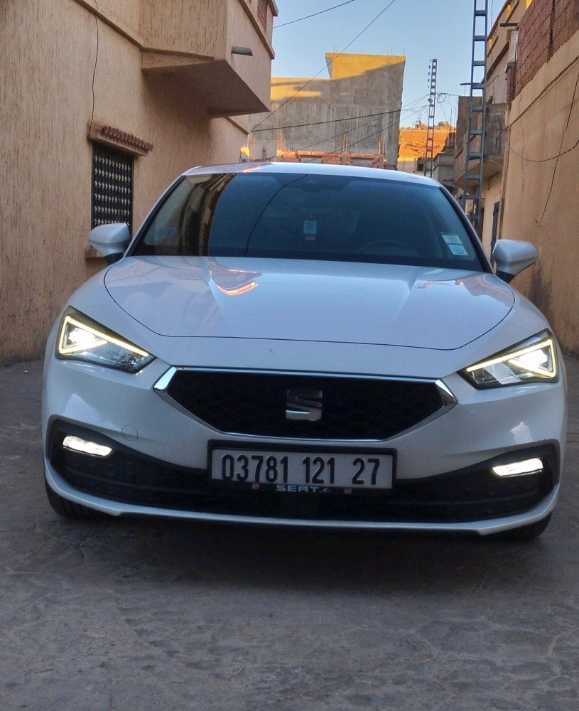 Seat Leon essence finision style - 2