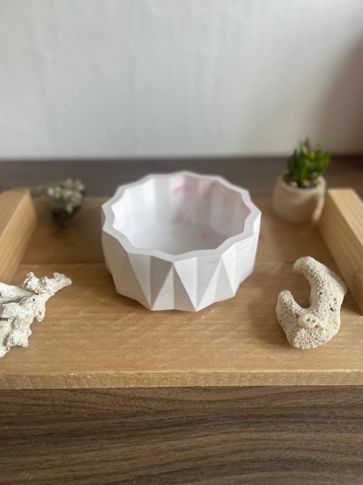 Pot de plantes en ciment - 4