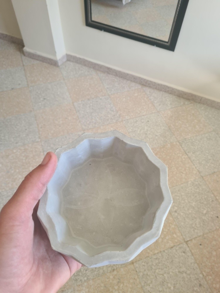 Pot de plantes en ciment - 9