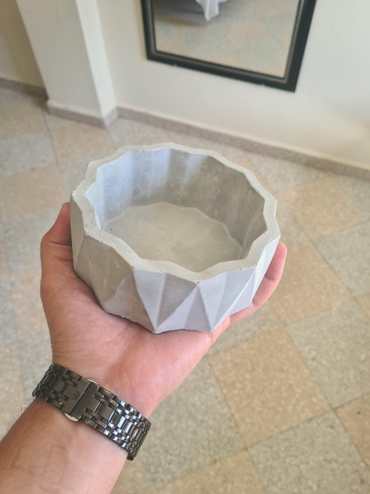 Pot de plantes en ciment - 8