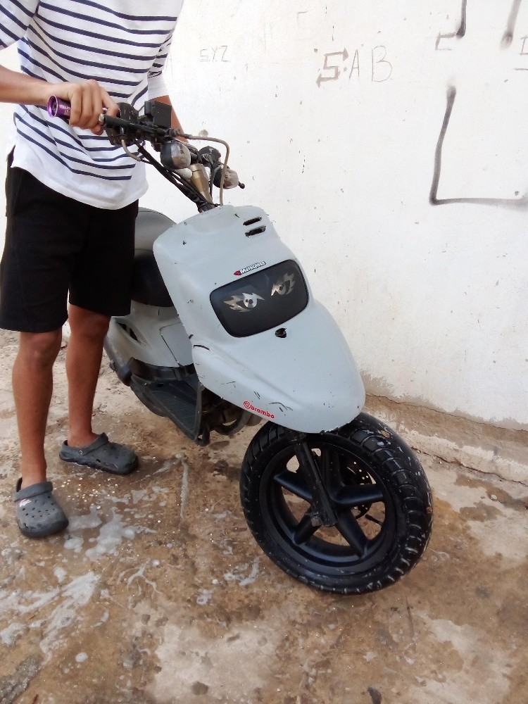 بوستر - 1