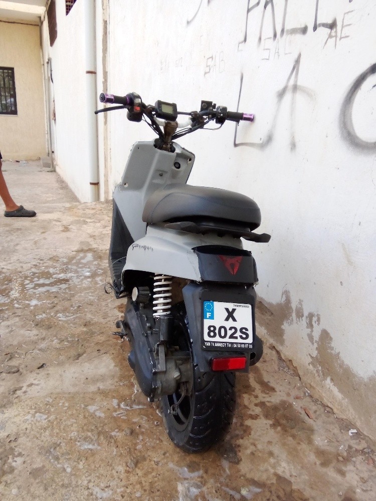 بوستر - 2