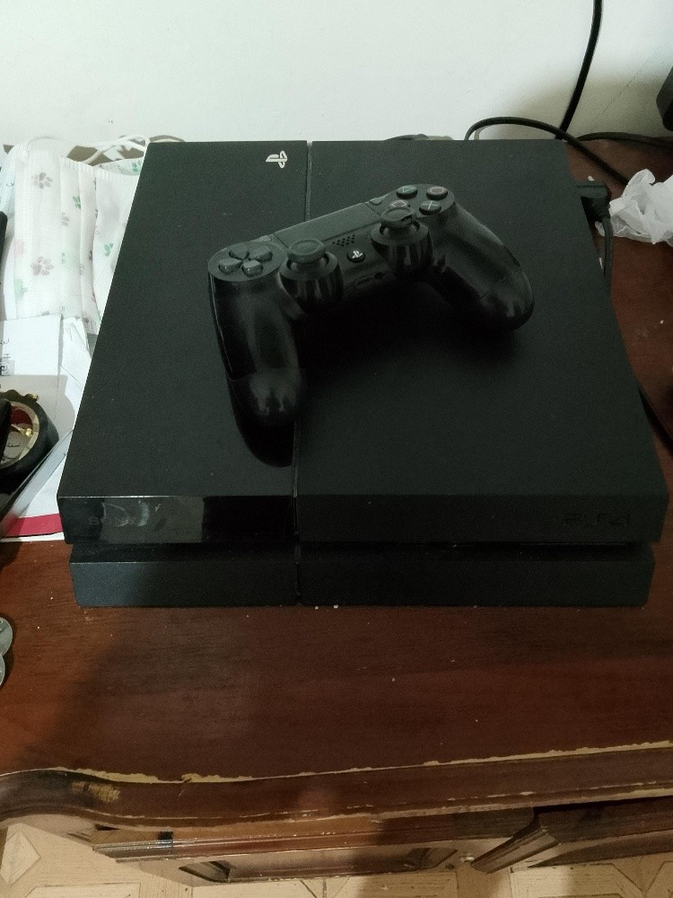 playstion four flacher - 1