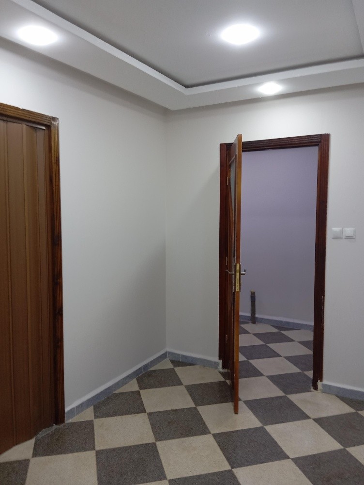 location de bureau au centre ville de bechar  - 8