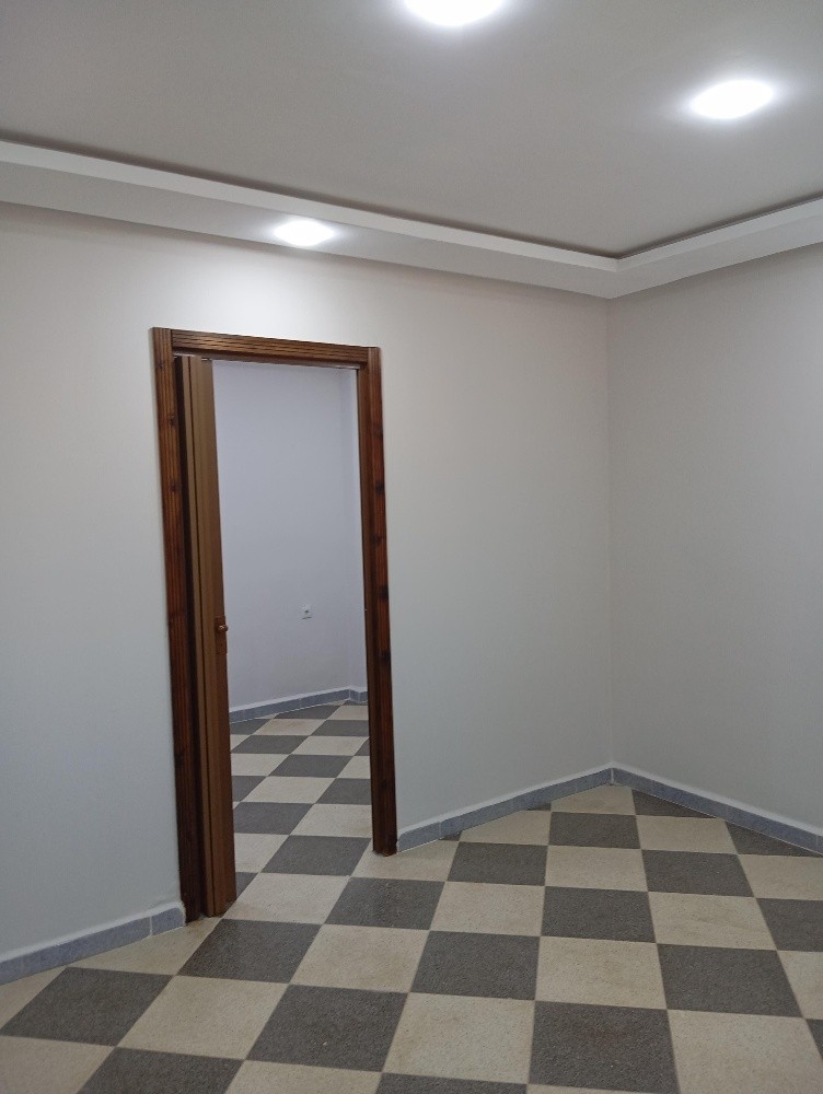 location de bureau au centre ville de bechar  - 3