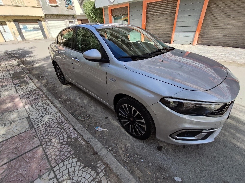 fiat tipo Life - 1