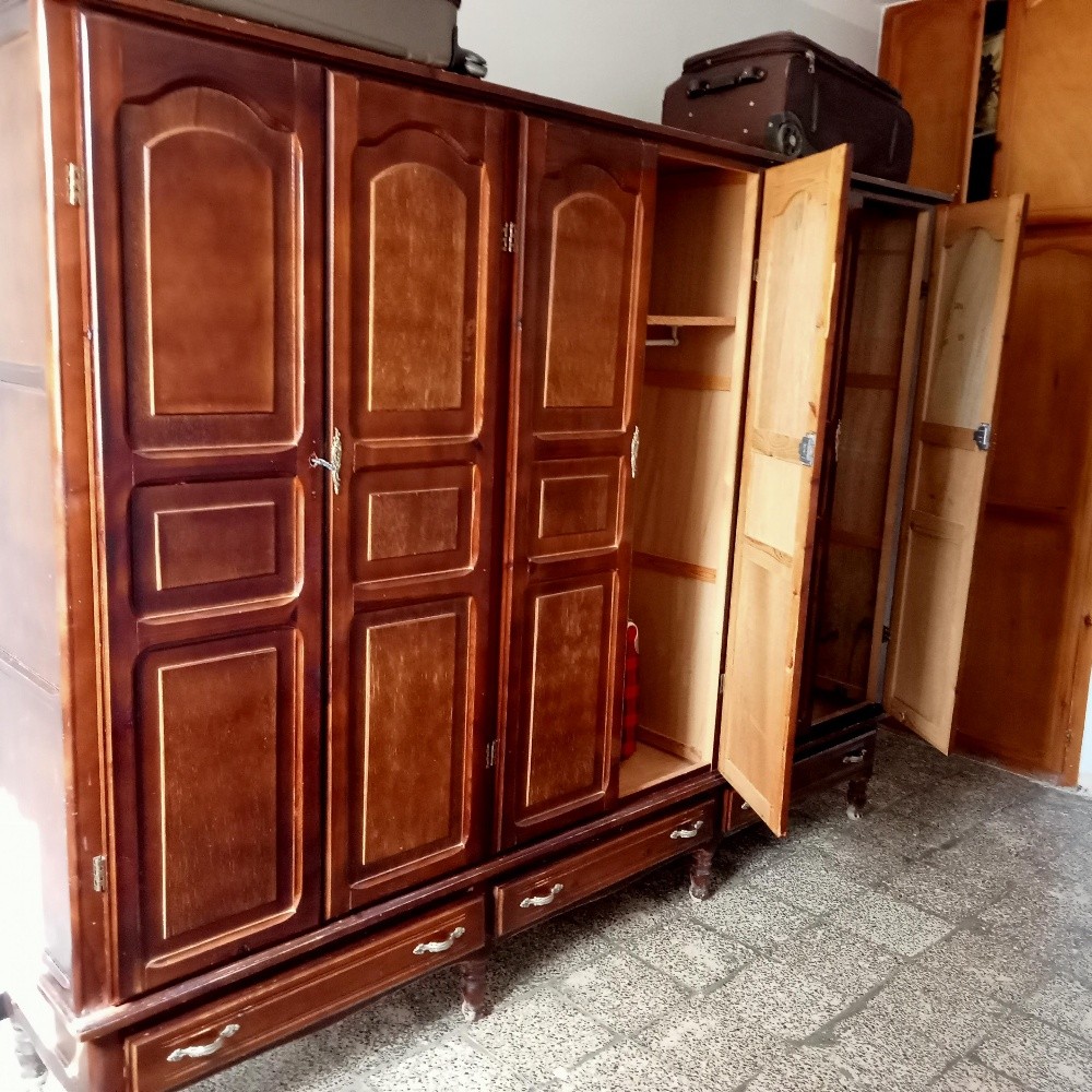 armoire - 1
