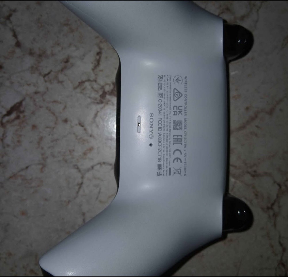 ps 5 slim avec le lecteur - 6