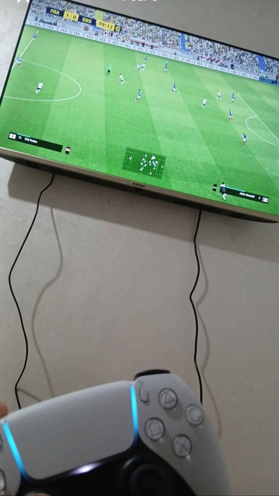 ps 5 slim avec le lecteur - 1