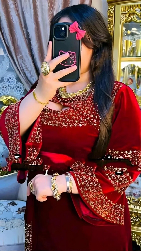 ملابس نسائية - 1