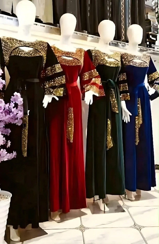 ملابس نسائية - 4