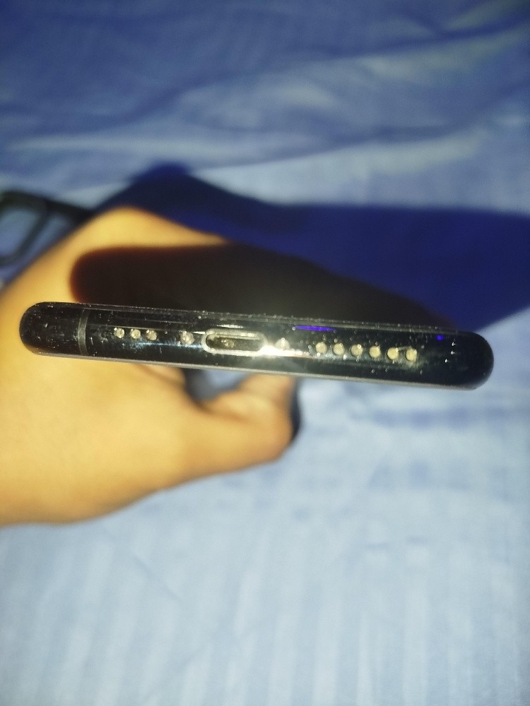 Iphone  - 2