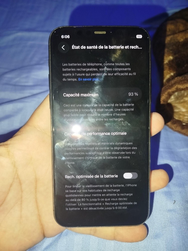 Iphone  - 8