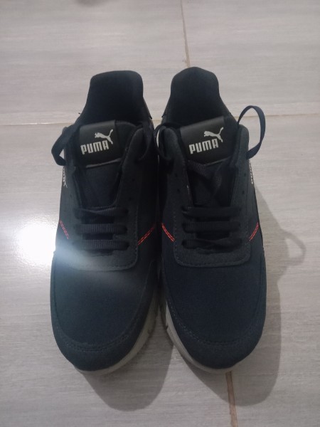 Chaussure sport marque puma 42 - 1