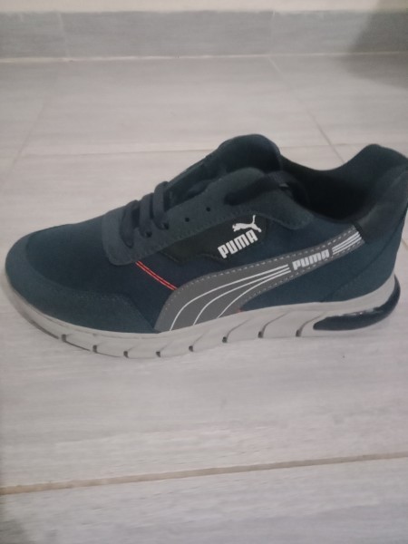 Chaussure sport marque puma 42 - 3