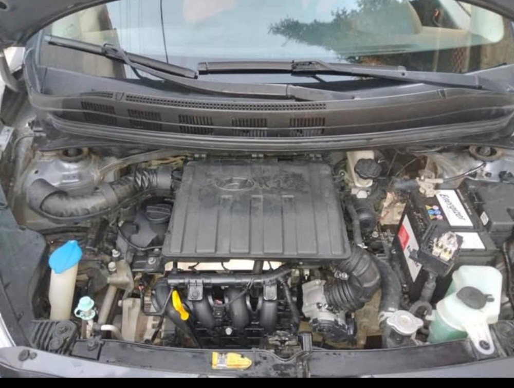 Hyundai i10 1.2L - 10