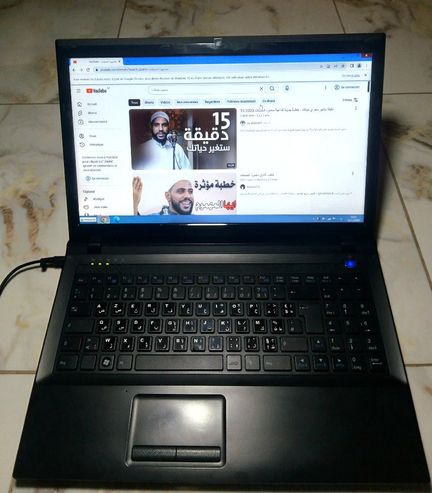 لابتوب  - 3