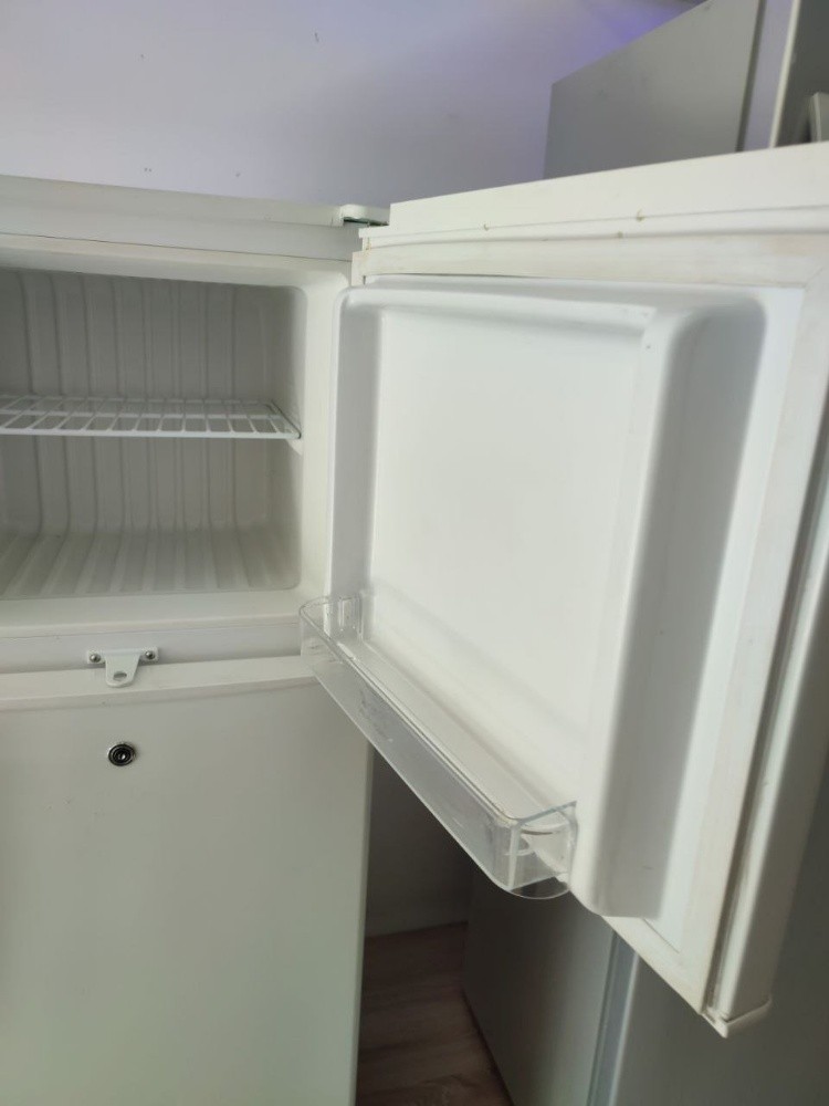 frigidaire iris - 5