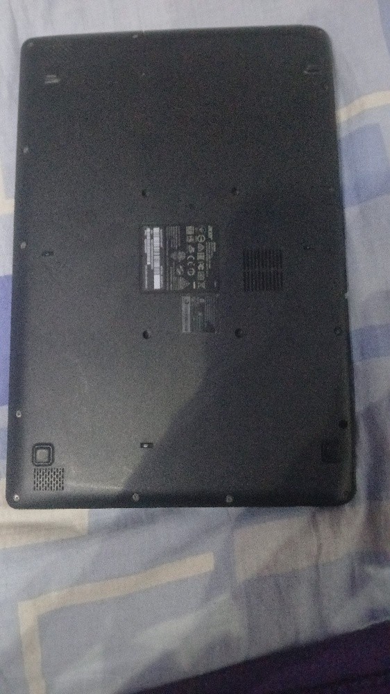 Acer aspire laptob - 1