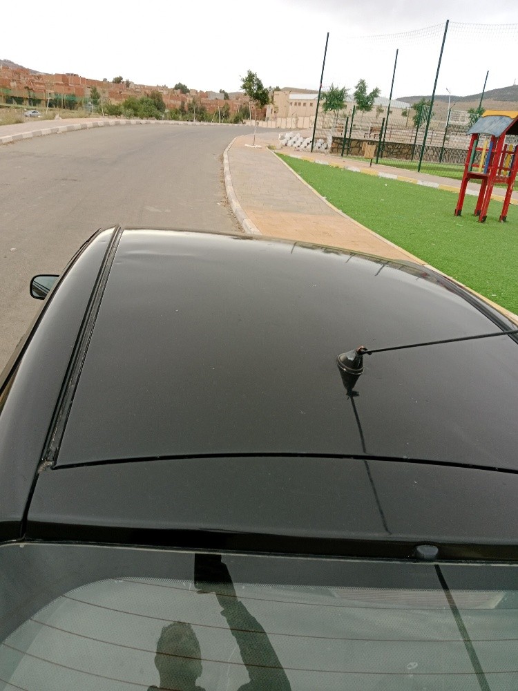 Toyota yaris  - 1