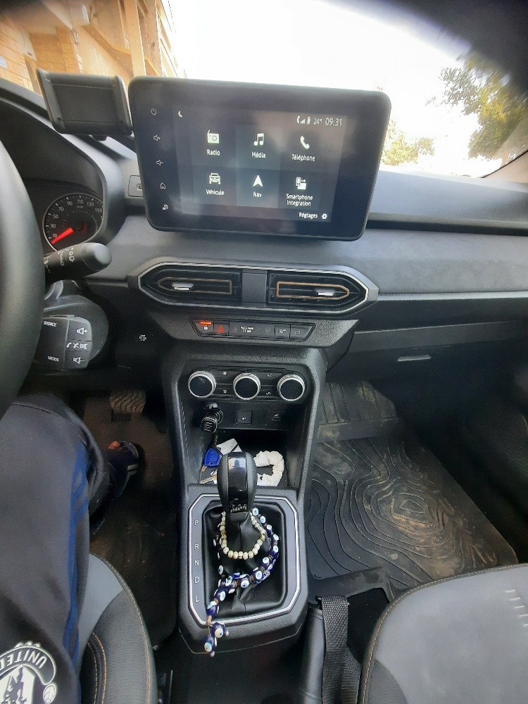 une voiture dacia stepway tce - 4
