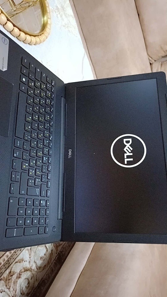 Dell laptob  - 3