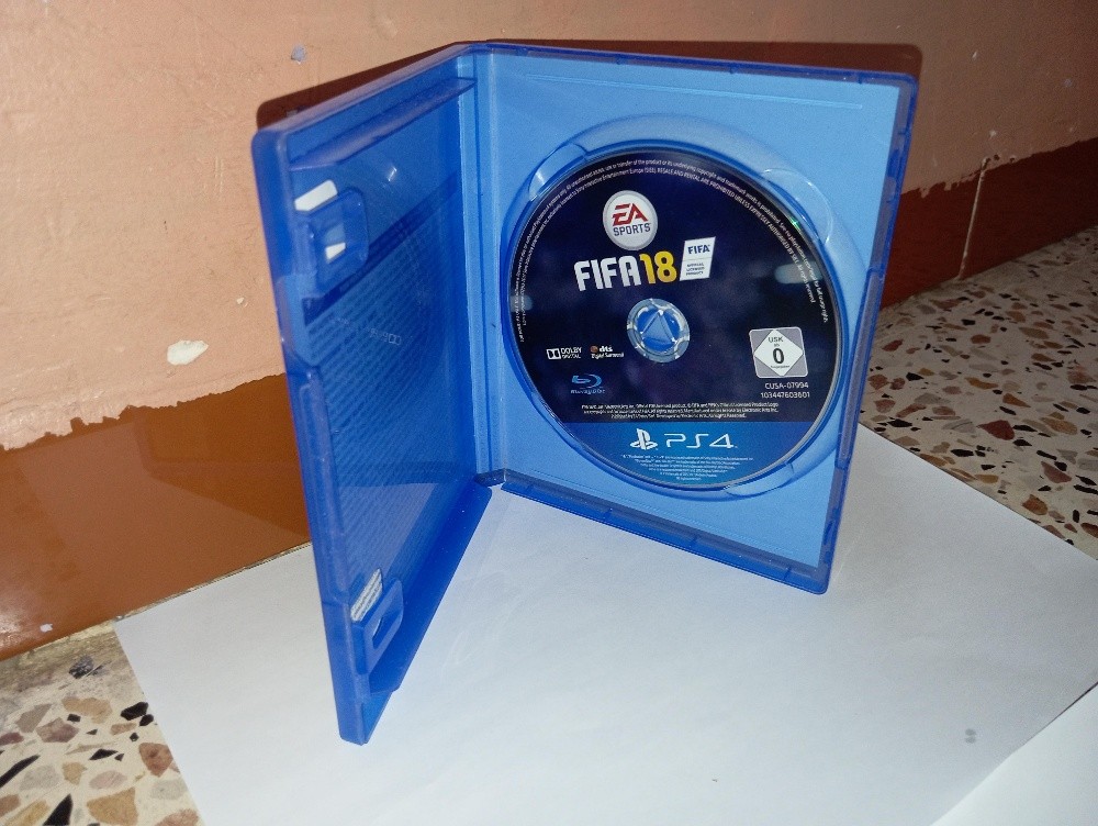 PS4 PRO - 2