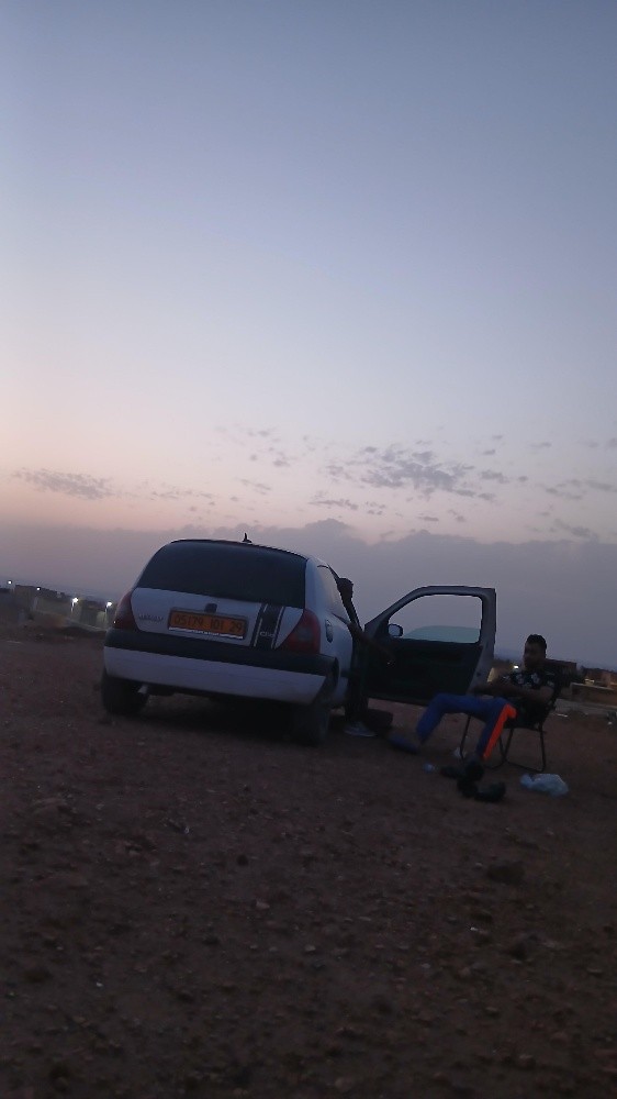 clio dabza - 6