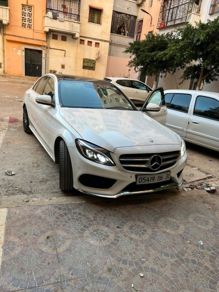 سيارة مرسيدس للبيع  - 1