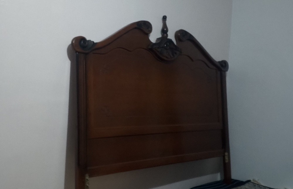 Armoire et lit 02 places - 2
